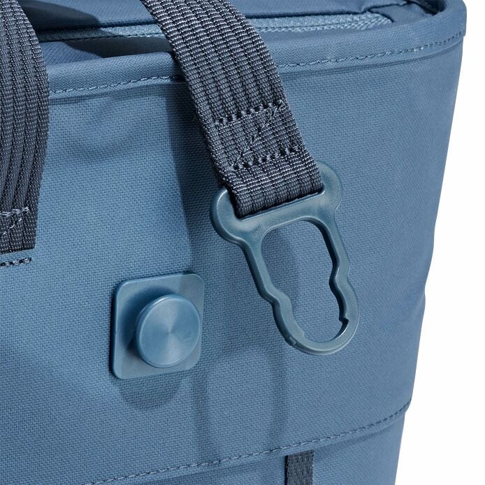 carryouttm-soft-cooler-tote-20-l-x4 250815_hydro_cooler_details_14841_2.jpg