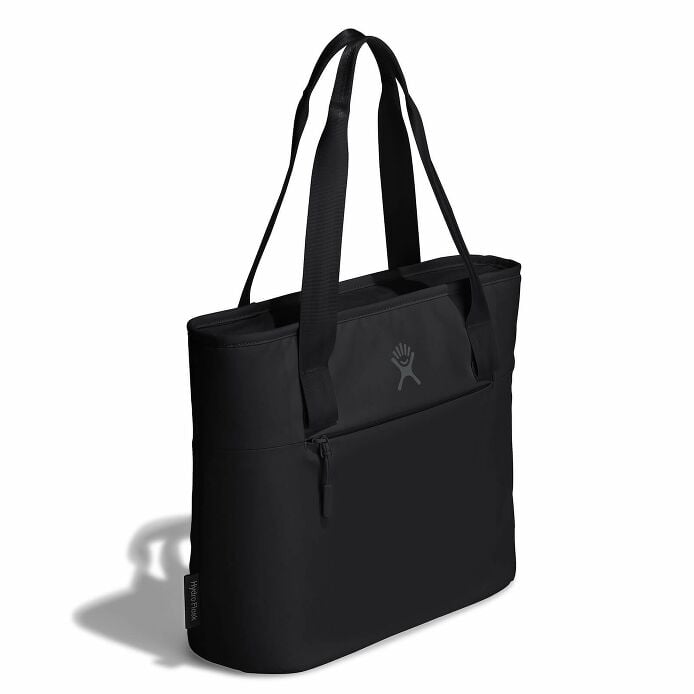 8-l-insulated-lunch-tote-v7 8l-tote-black-angled.jpg
