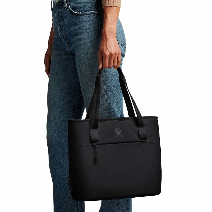 8-l-insulated-lunch-tote-v7 8l-tote-black-hb.jpg