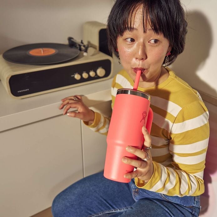 24-oz-travel-tumbler-v2 hf_s26_mcinnis_2487.jpg