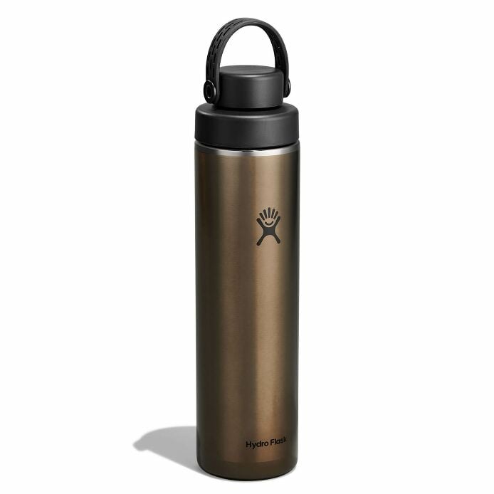 24-oz-lightweight-chug-cap-bottle-n4 lw24lwfcc080-24-oz-lightweight-chug-cap-bottle-wide-mouth-obsidian-angled.jpg