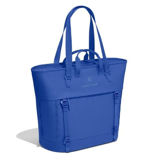 carryouttm-soft-cooler-tote-30-l-o9 maxiit382_carryout_tote_30l_capri_blue_angled_1.jpg